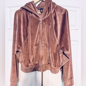 NWOT-VS VELOUR SHINE LOGO FULL ZIP CROP HOODIE